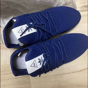 Adidas Pharrell size 12 blue NEW